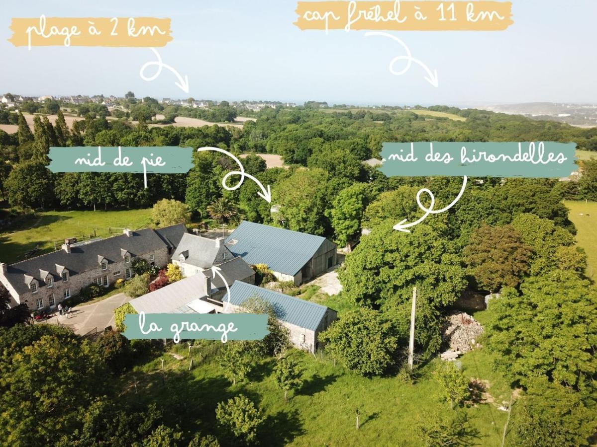 La Ville Es Renais - Ferme Et Maison D'Hotes Insolite Erquy Bagian luar foto