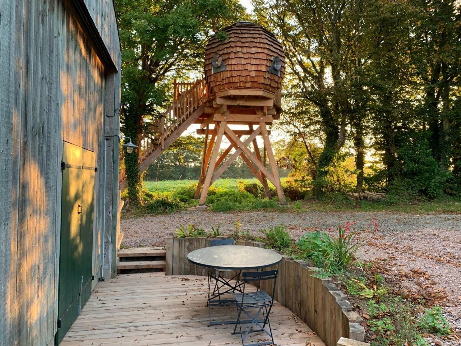 La Ville Es Renais - Ferme Et Maison D'Hotes Insolite Erquy Bagian luar foto
