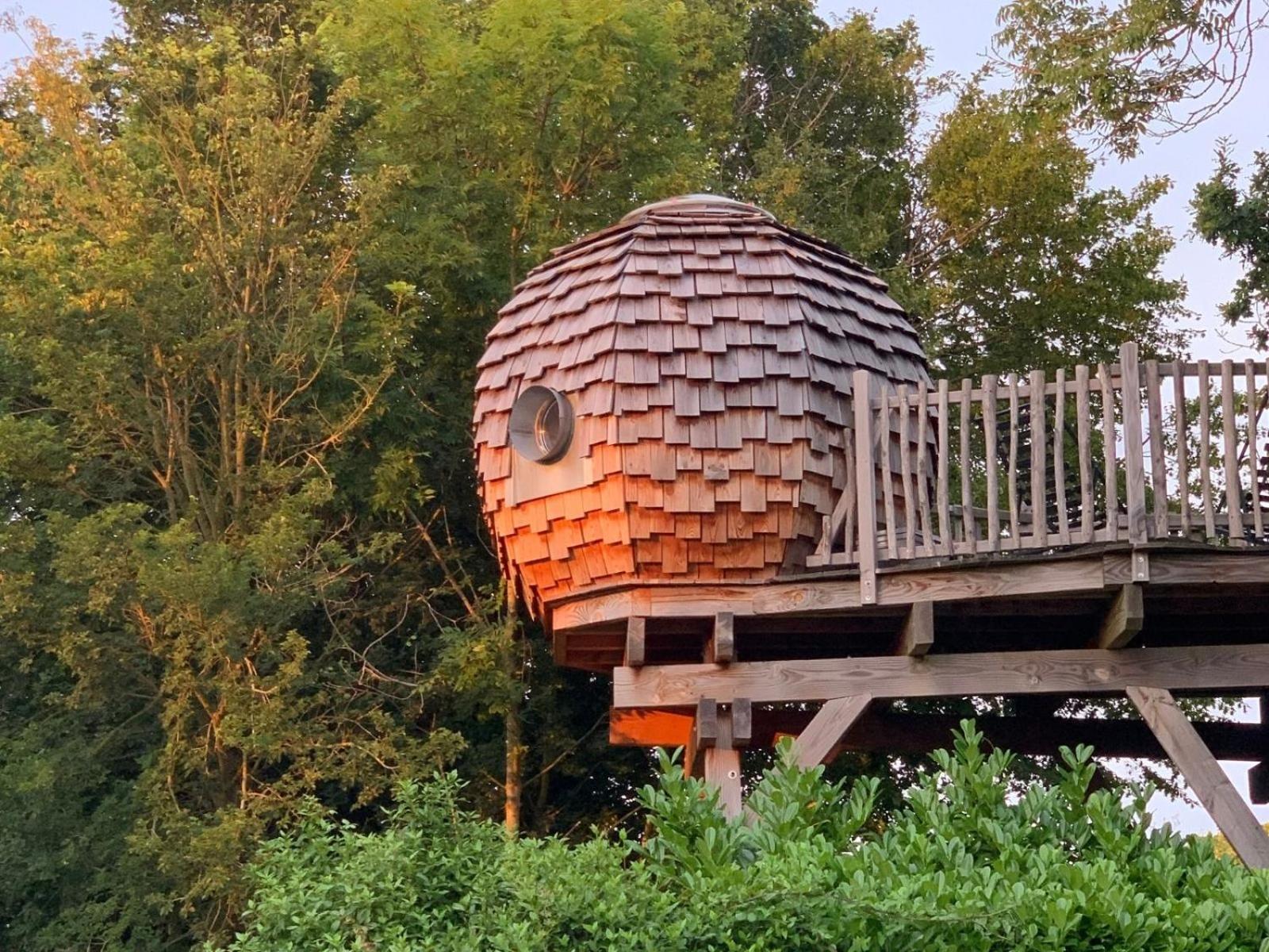 La Ville Es Renais - Ferme Et Maison D'Hotes Insolite Erquy Bagian luar foto