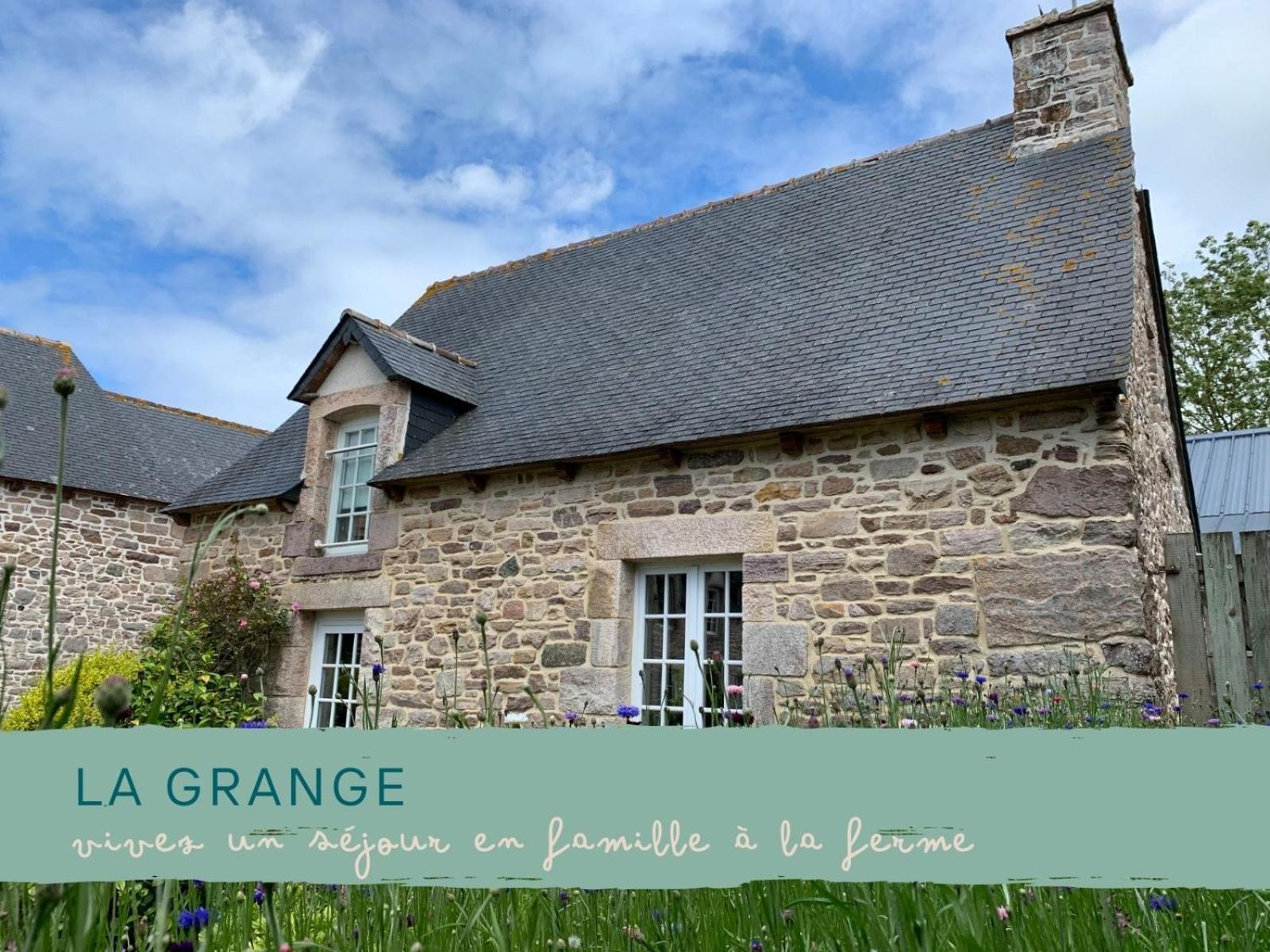 La Ville Es Renais - Ferme Et Maison D'Hotes Insolite Erquy Bagian luar foto
